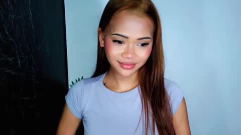 CALL ME RAINE online show from 11.06.25