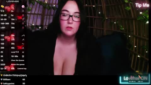 Snapshot of spookymadz chatting on 07.30.26 spookymadz online show from 07.30.26