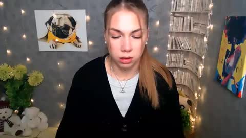 Karina online show from 01.10.25