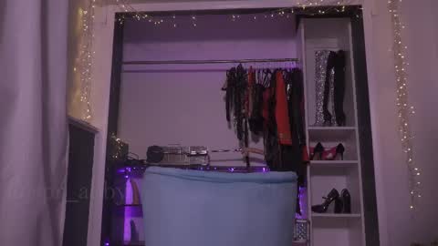 Abby online show from 02.11.25