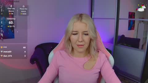 Snapshot of springajara chatting on 01.08.25 Vetta online show from 01.08.25