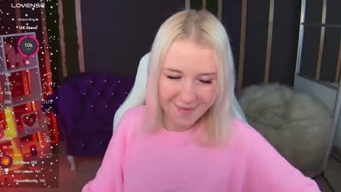 Snapshot of springajara chatting on 11.08.25 Vetta online show from 11.08.25