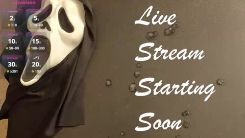 Snapshot of squ1rtl3cb chatting on 11.06.25 squ1rtl3cb online show from 11.06.25