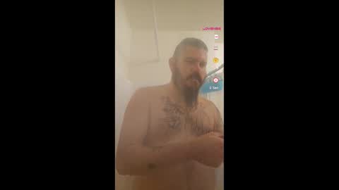 Snapshot of squ1rtl3cb chatting on 11.07.25 squ1rtl3cb online show from 11.07.25