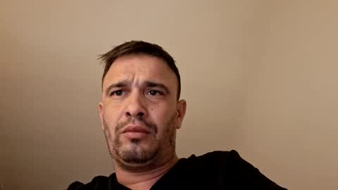 Snapshot of squalo1987 chatting on 03.01.26 squalo1987 online show from 03.01.26