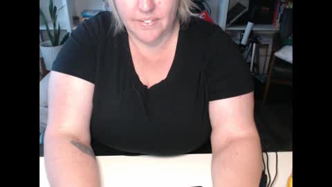 Messi Jessi online show from 12.10.24