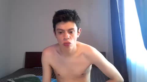 Snapshot of sr_bolaiinas chatting on 12.12.24 sr_bolaiinas online show from 12.12.24