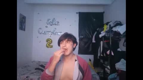 Snapshot of sr_magico chatting on 12.02.24 sr_magico online show from 12.02.24