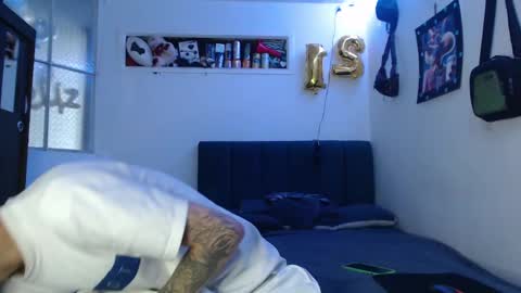 Snapshot of sr_porn01 chatting on 12.26.24 sr_porn01 online show from 12.26.24