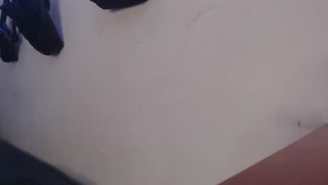 Snapshot of sr_porn01 chatting on 03.05.25 sr_porn01 online show from 03.05.25