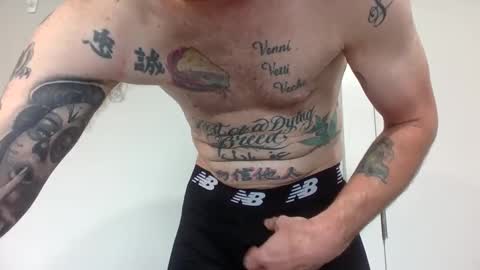 Snapshot of sscccooottt chatting on 09.30.25 sscccooottt online show from 09.30.25