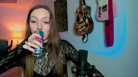 Anni if Im offline for a long time Im depressed feel free to support me offline online show from 02.11.25