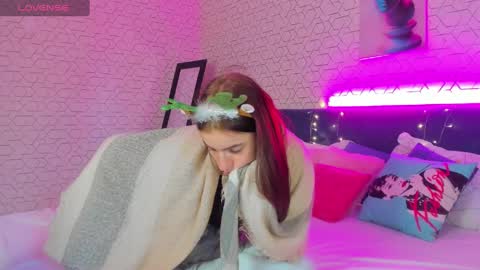 Stacey GMT5 Mo Tu We Th Fr Sa 3am -10am online show from 12.17.24