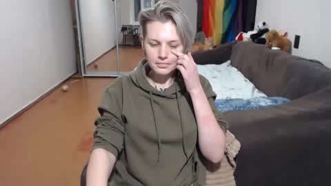 Snapshot of stacey_hot_01 chatting on 12.03.24 Stacey online show from 12.03.24