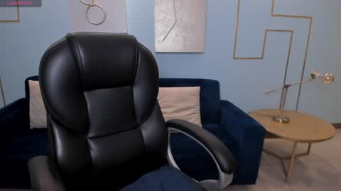 Stacy Woods online show from 12.03.24