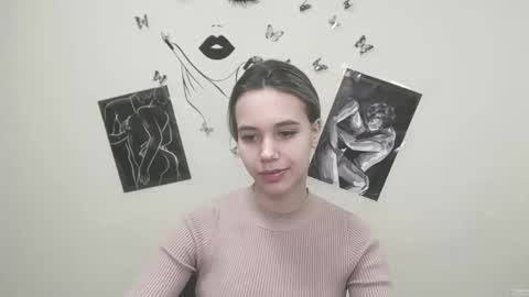 Snapshot of stacy_gr chatting on 12.22.24 Stacy online show from 12.22.24