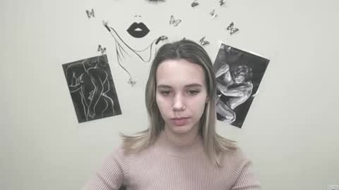 Snapshot of stacy_gr chatting on 12.22.24 Stacy online show from 12.22.24
