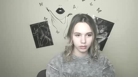 Snapshot of stacy_gr chatting on 12.24.24 Stacy online show from 12.24.24
