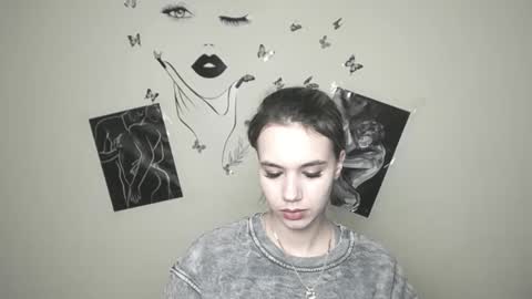 Snapshot of stacy_gr chatting on 01.14.25 Stacy online show from 01.14.25
