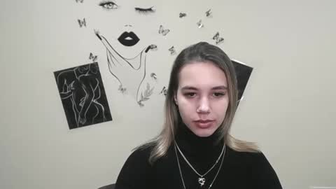 Snapshot of stacy_gr chatting on 01.21.25 Stacy online show from 01.21.25