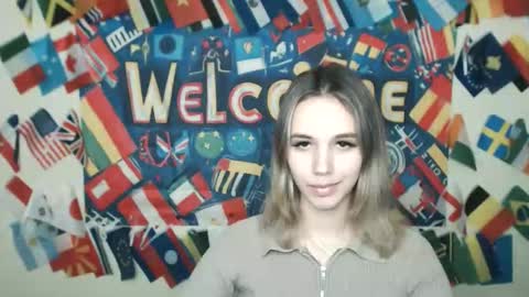 Snapshot of stacy_gr chatting on 09.12.25 Stacy online show from 09.12.25