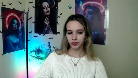 Snapshot of stacy_gr chatting on 10.13.25 Stacy online show from 10.13.25
