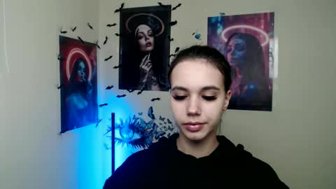 Stacy online show from 11.25.25