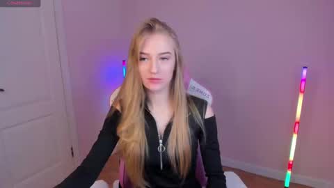 Stacy Mon Tue Wed Thu Fri Sun GMT GMT 3 1000am - 0400pm  online show from 02.10.25