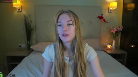 Stacy Mon Tue Wed Thu Fri Sun GMT GMT 3 1000am - 0400pm  online show from 01.06.26