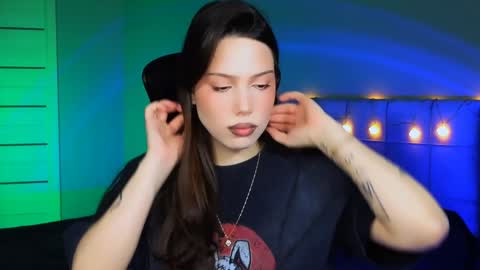 Snapshot of stacygonzales_ chatting on 12.10.24 Bye bye dear See you on December 3st  online show from 12.10.24