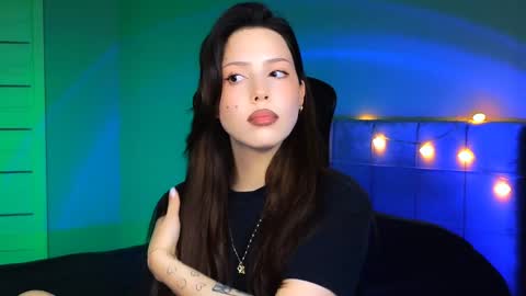 Snapshot of stacygonzales_ chatting on 02.01.25 Bye bye dear See you on December 3st  online show from 02.01.25