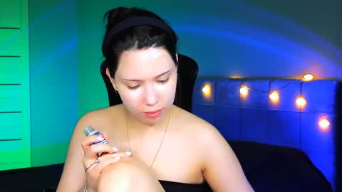 Snapshot of stacygonzales_ chatting on 02.02.25 Bye bye dear See you on December 3st  online show from 02.02.25