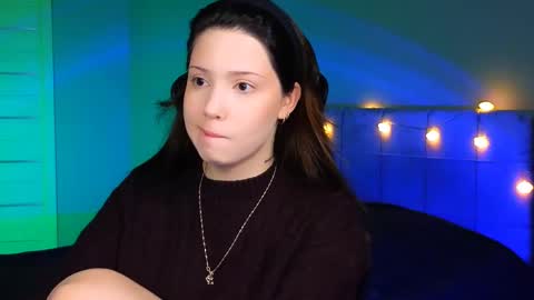 Snapshot of stacygonzales_ chatting on 02.19.25 Bye bye dear See you on December 3st  online show from 02.19.25