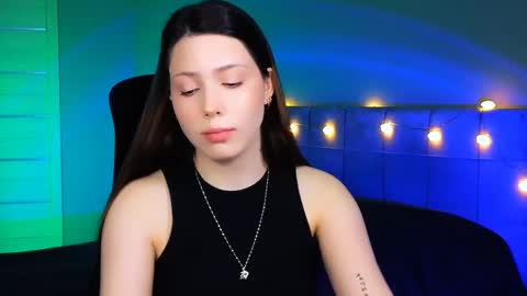 Snapshot of stacygonzales_ chatting on 02.21.25 Bye bye dear See you on December 3st  online show from 02.21.25