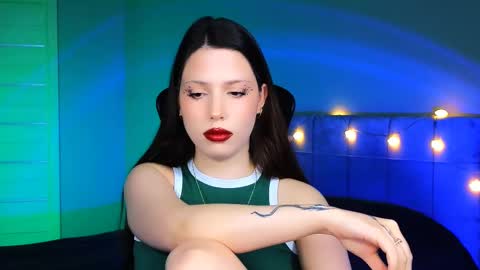 Snapshot of stacygonzales_ chatting on 02.22.25 Bye bye dear See you on December 3st  online show from 02.22.25