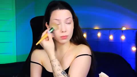 Snapshot of stacygonzales_ chatting on 02.28.25 Bye bye dear See you on December 3st  online show from 02.28.25