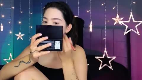 Snapshot of stacygonzales_ chatting on 09.23.25 Bye bye dear See you on December 3st  online show from 09.23.25