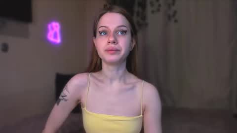 Snapshot of stacyloveforu chatting on 11.14.25 stacyloveforu online show from 11.14.25