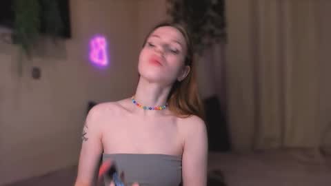 Snapshot of stacyloveforu chatting on 12.01.25 stacyloveforu online show from 12.01.25