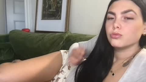 Snapshot of stacywithuu chatting on 12.03.25 Stacy online show from 12.03.25