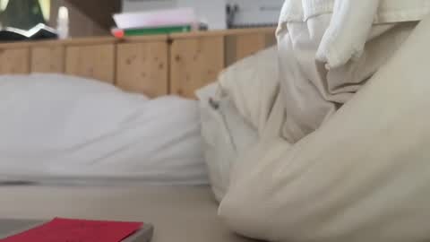 staernstar online show from 09.19.25