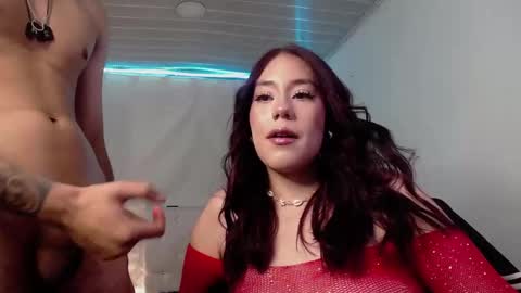 Stand and Rose online show from 11.24.25