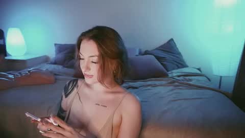 Snapshot of stanovaya300kg chatting on 10.11.25 Kristina online show from 10.11.25