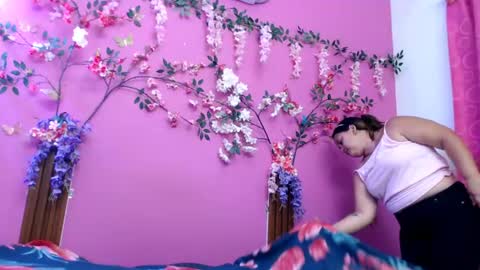 Snapshot of starfishanal21 chatting on 06.27.26 alejandra online show from 06.27.26