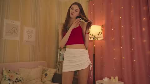 Snapshot of starfromsky chatting on 02.24.26 Chloe online show from 02.24.26