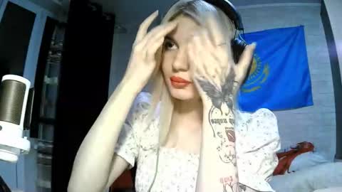 Katie online show from 09.16.25