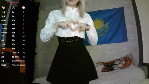 Katie online show from 10.03.25