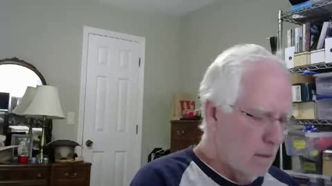 Snapshot of stasw20 chatting on 10.25.25 stasw20 online show from 10.25.25