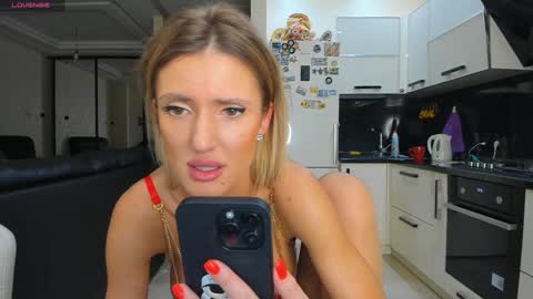 Snapshot of stasyq555 chatting on 01.11.25 StasyQ555 online show from 01.11.25