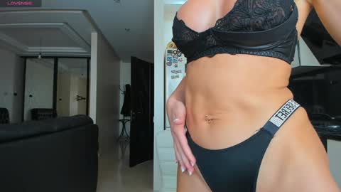 Snapshot of stasyq555 chatting on 02.05.25 StasyQ555 online show from 02.05.25